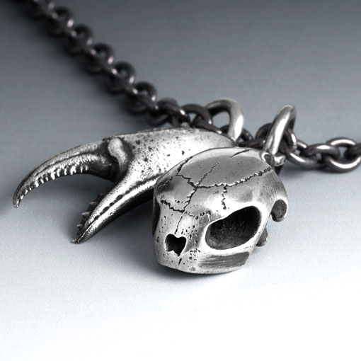 Silver skull and Claw necklace